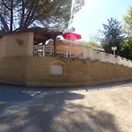 キャンプ場 Mobil-home Avec Terrasse A Pour 6 Personnes - Api-1-52-247 La Cassagne