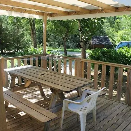 Κάμπινγκ Mobil-home Avec Terrasse A Pour 6 Personnes - Api-1-52-247 *
